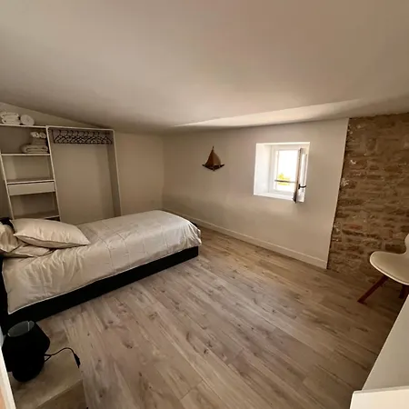 Maison De Ile De Re * 라플로트